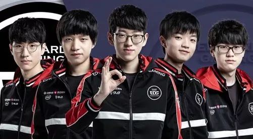 上皮短裤拍 上皮短裤拍